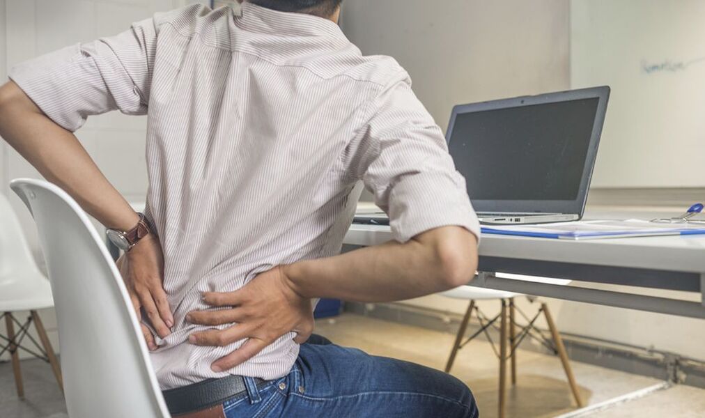 back pain when sitting