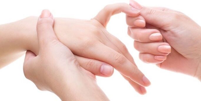 Articular pain in fingers when bending